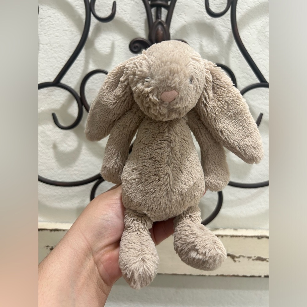 7” Retired Rare Jellycat London Bashful Tan Cream Bunny plush toy